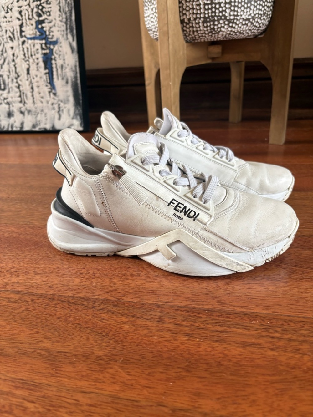 Fendi White Leather runner snickers very comfy! Size 36